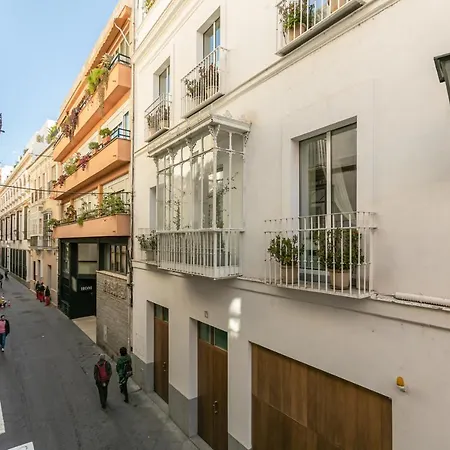 Green-Apartments Mansion Blue Catedral Seville Exterior photo